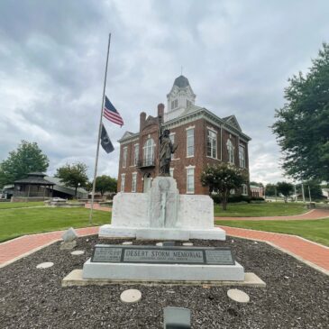 Greene County Statue of Liberty War Memorial in Paragould, Arkansas